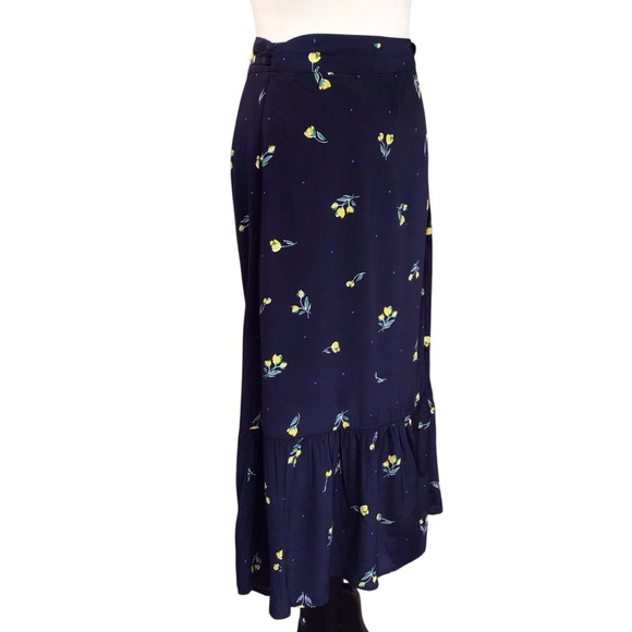 Gap Blue Floral Ruffle Hem Wrap Midi Skirt Size Small NEW - Picture 5 of 7